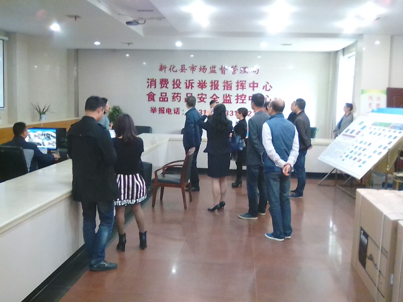 湖南怀化市1341家学校食堂实现“明厨亮灶”